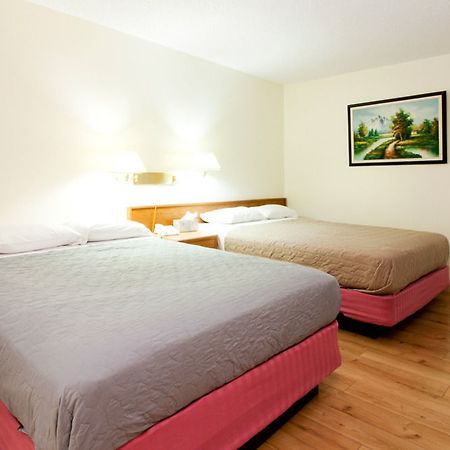 Horizon Motel Saint Albert Esterno foto