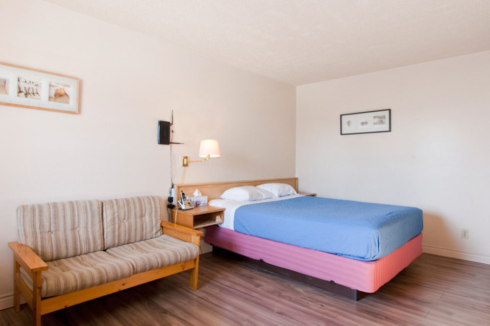 Horizon Motel Saint Albert Esterno foto