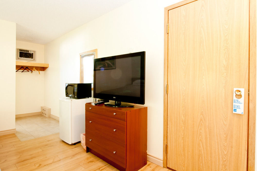 Horizon Motel Saint Albert Esterno foto